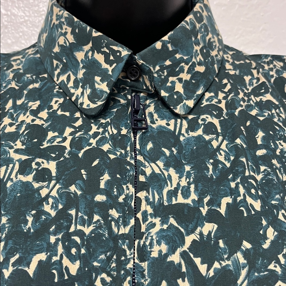 Cacharel AEFFE SPA zip up shirt size 4 - Picture 2 of 8